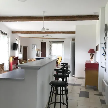 Casa de Férias La Grange Du Logis Du Plessis Chaniers